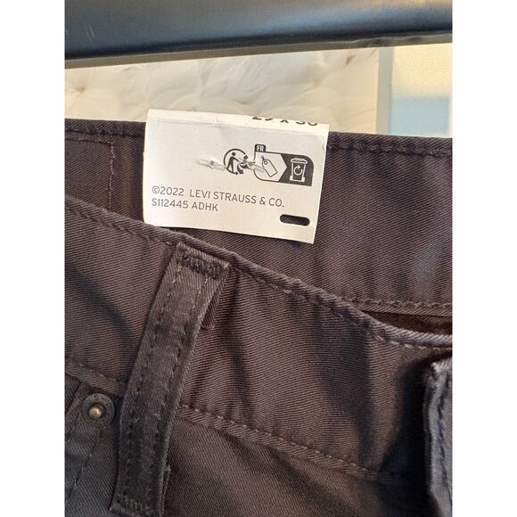 NWT LEVI'S BLACK HIGH-WAISTED MOM JEANS SIZE 29X30 - Picture 4 of 7